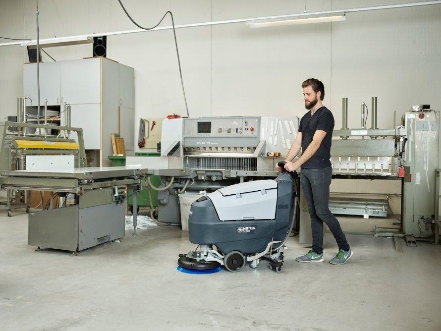 Nilfisk SC401 Scrubber Drier 