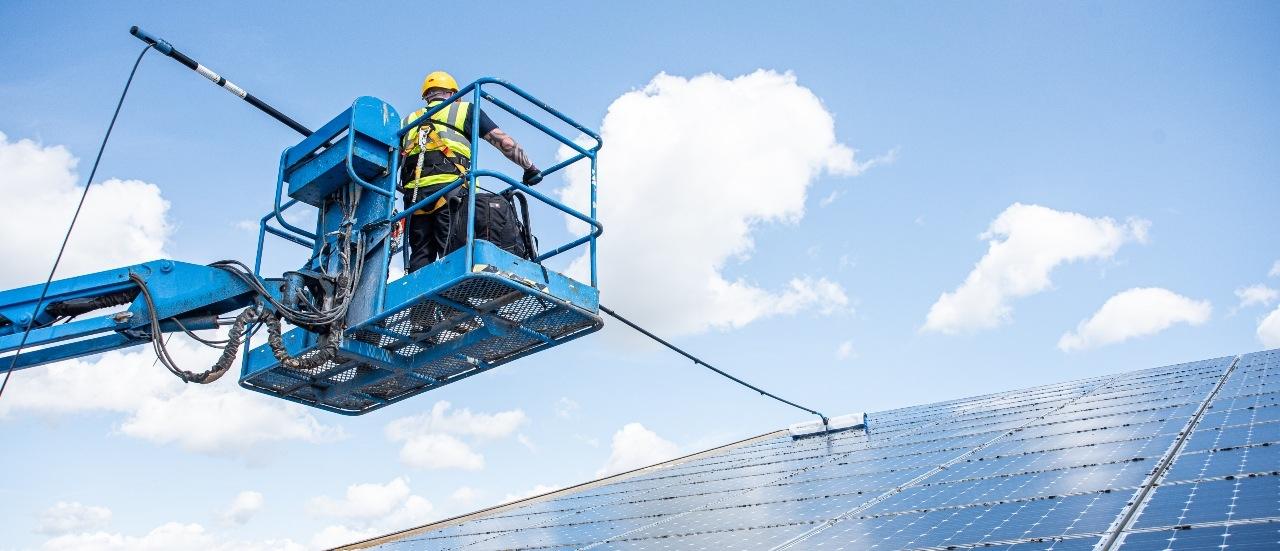 SOLA-TECS C Solar Panel Cleaning Brush 