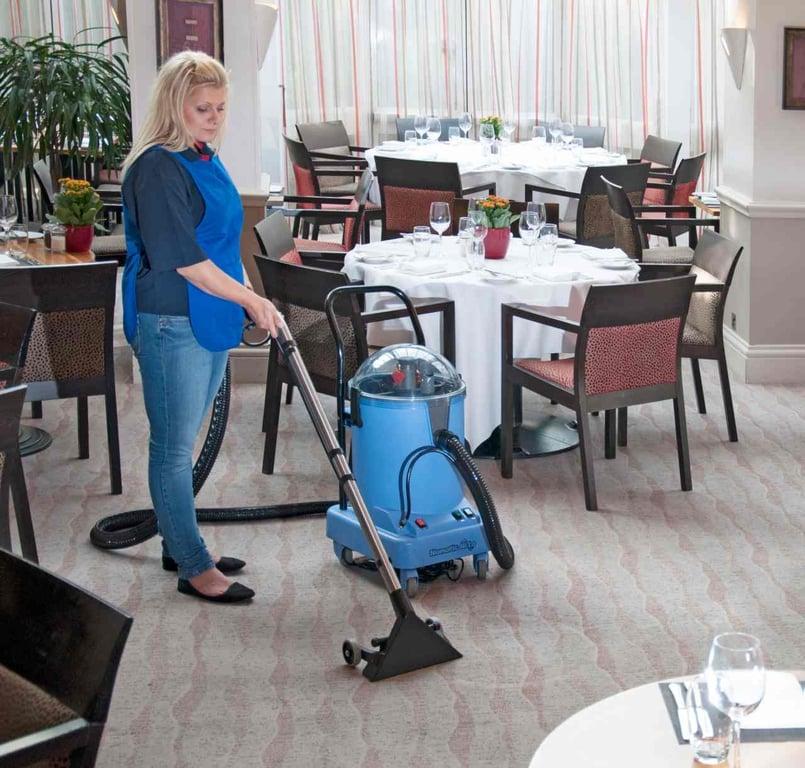 Numatic NHL15 Carpet Cleaner 