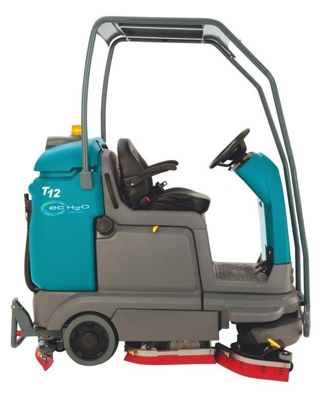 Tennant T12 Ride On Scrubber Dryer