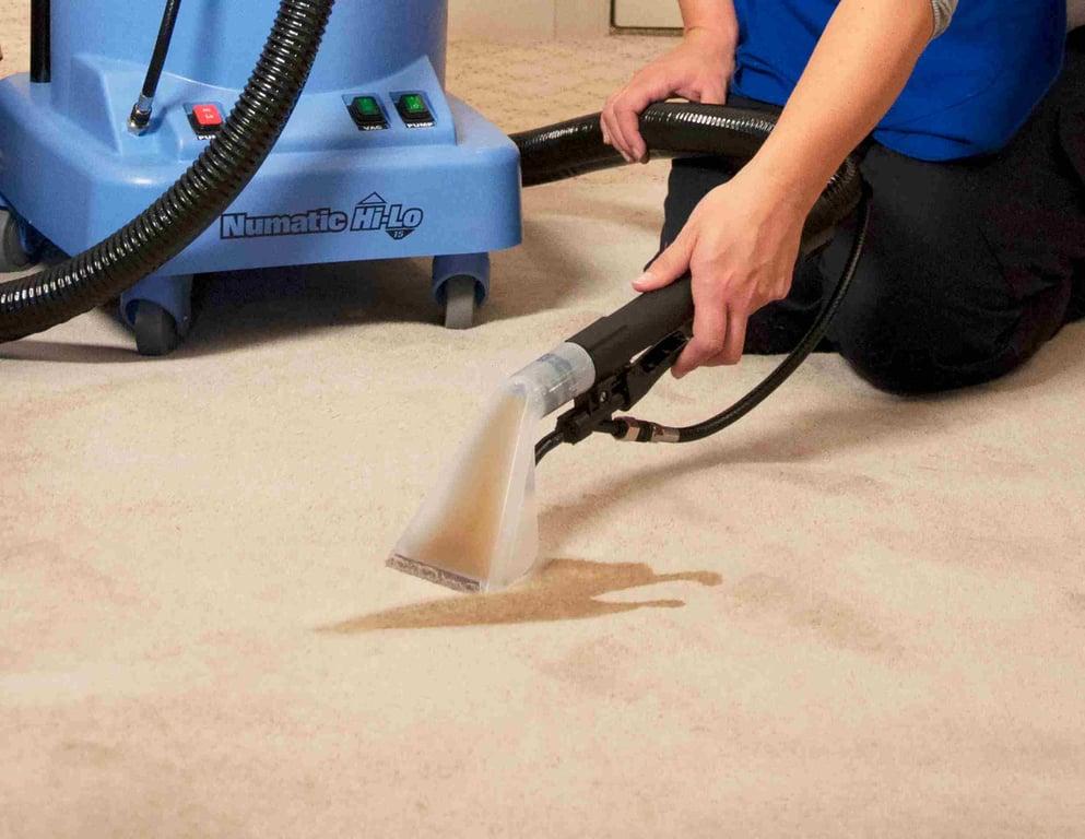 Numatic NHL15 Carpet Cleaner 