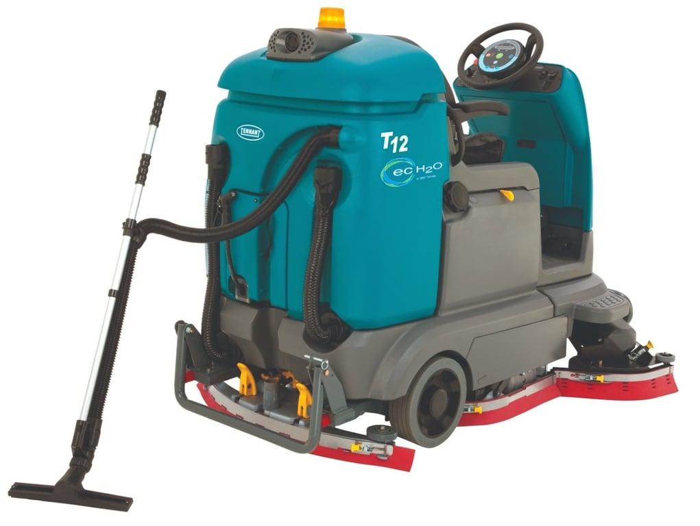 Tennant T12 Ride On Scrubber Dryer