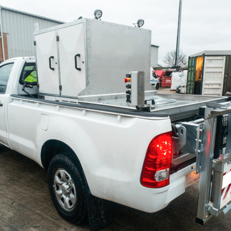 Pick-Up Based Bin Cleaning Machine