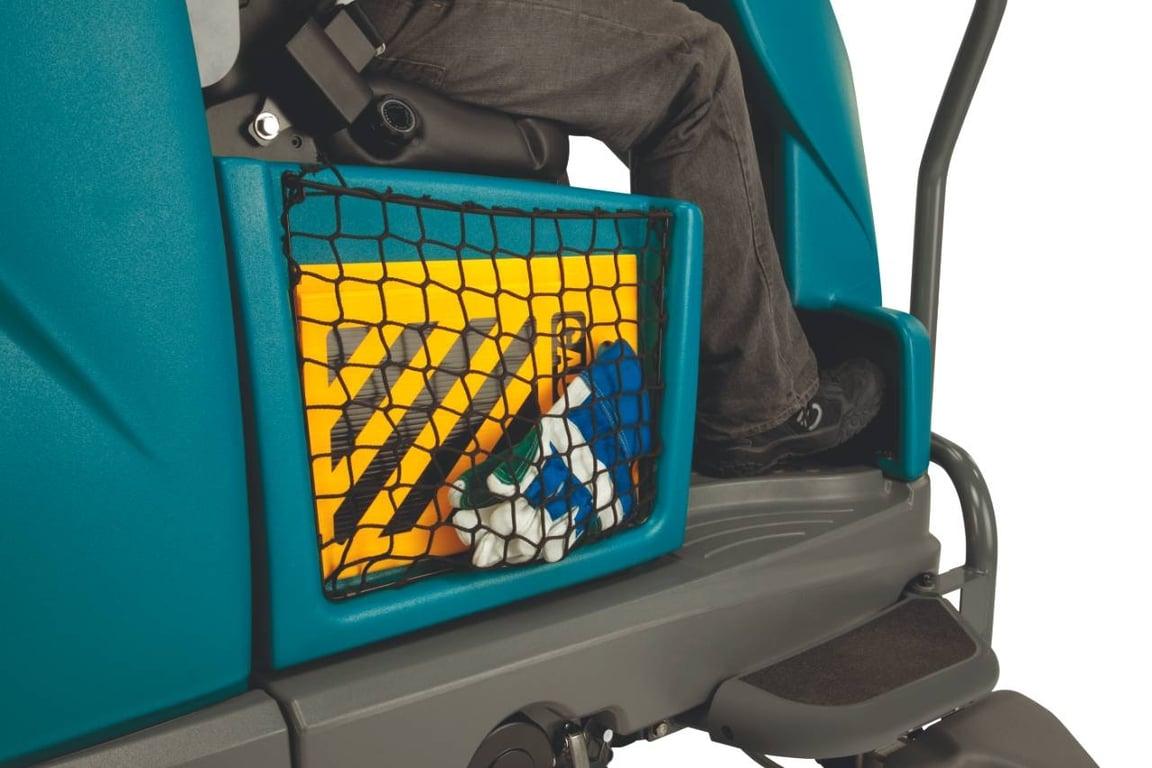 Tennant T16 Ride On Scrubber Dryer