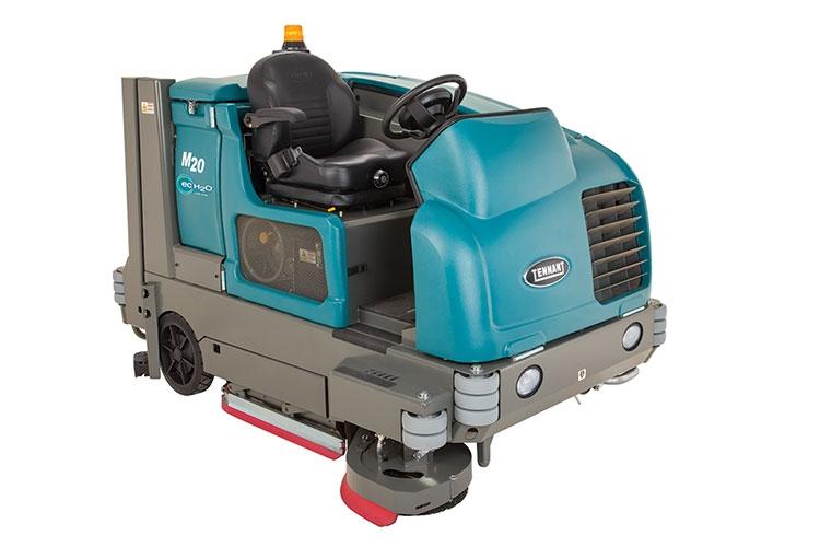 Tennant M20 Ride On Sweeper-Scrubber