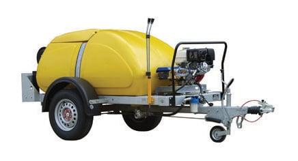 Commando® 4000 Trailer Mounted Pressure Washer & Bowser