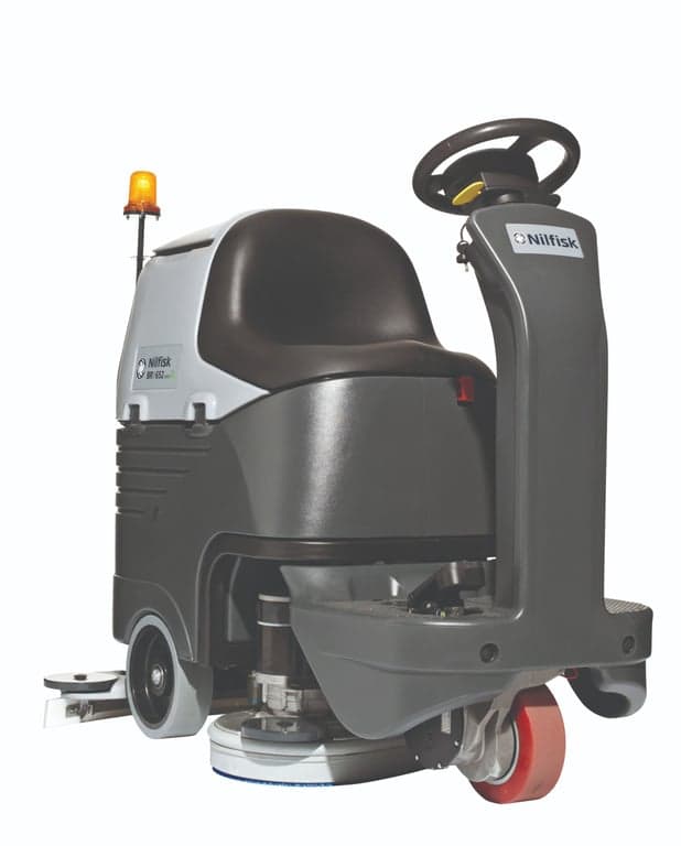 Nilfisk BR652 / BR752 Ride On Scrubber Dryer