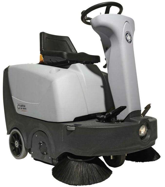 Nilfisk SR 1000S Ride On Sweeper