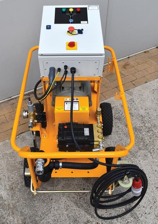 Commando 2620E Barrow Mounted Electric Pressure Washer