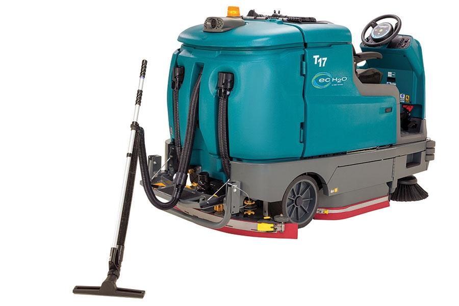 Tennant T17 Ride On Scrubber Dryer