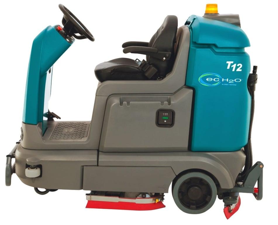 Tennant T12 Ride On Scrubber Dryer