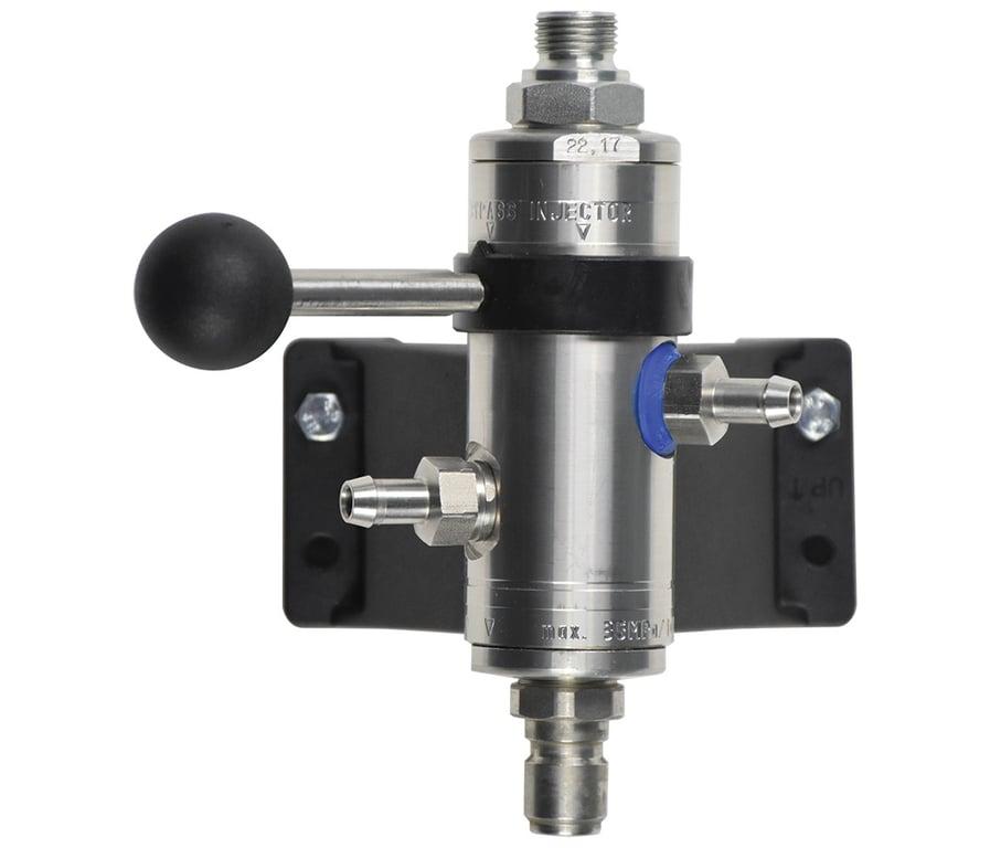 Wall Mounted Injector Kit 04