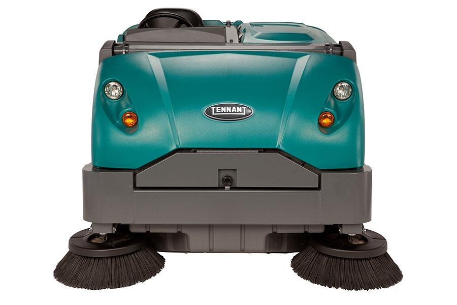 Tennant S30 Ride On Sweeper