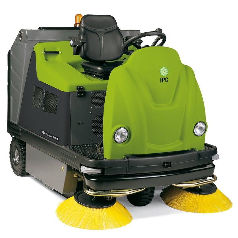 IPC Gansow 1404DP Ride-On Sweeper