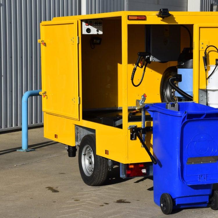 Mobile Cleaning Unit (Domestic bin lift)