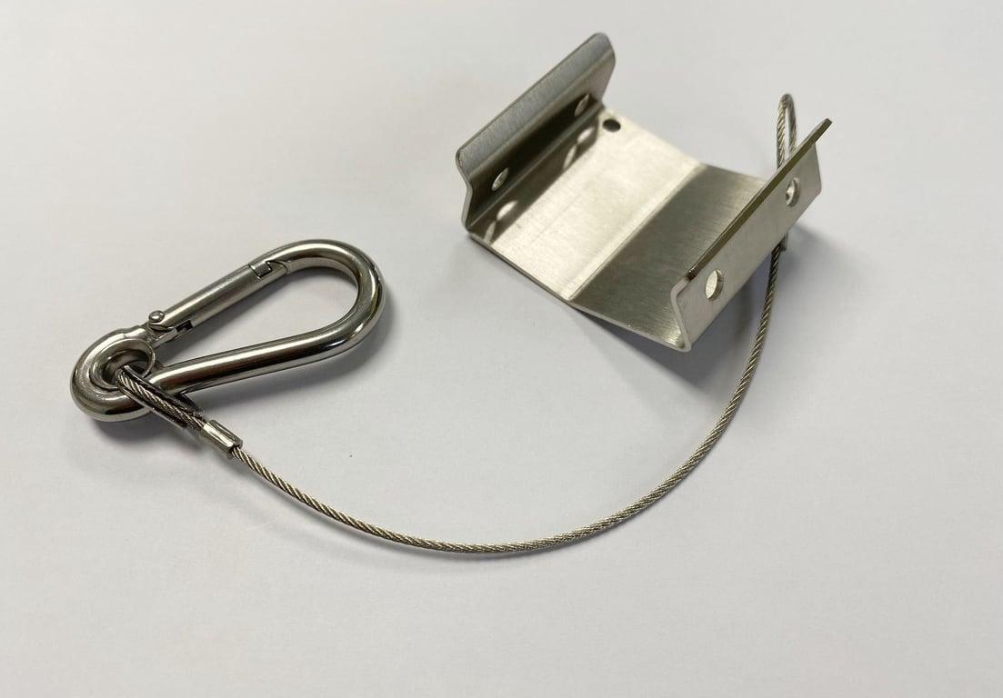 SOLA-TECS Splash Guard Retaining Clip