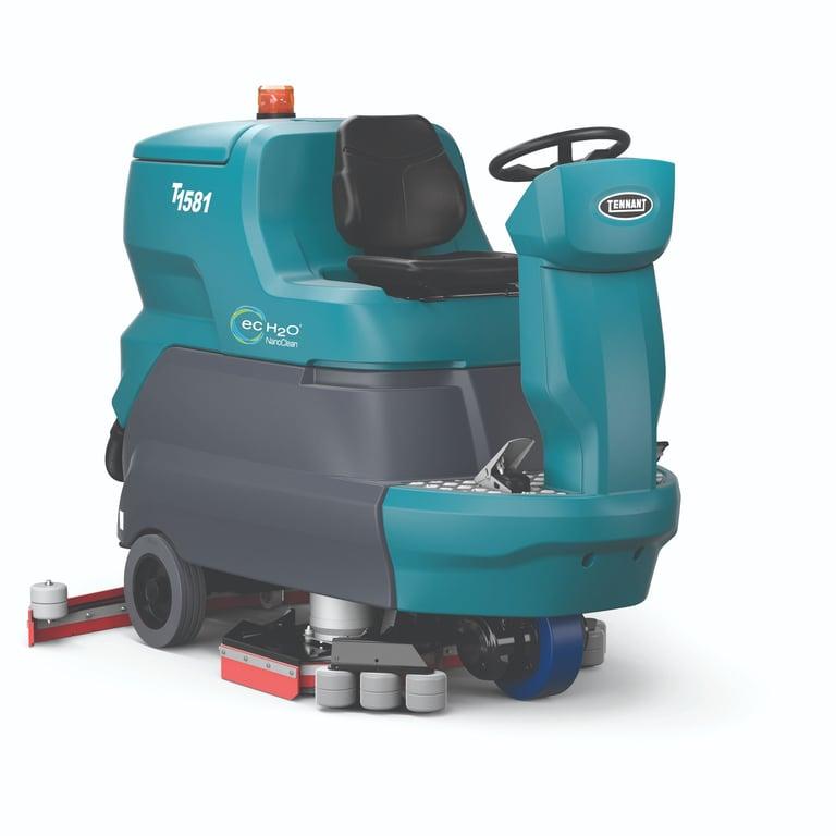 Tennant T1581 Ride On Scrubber Dryer