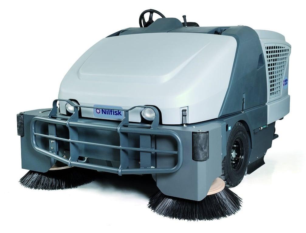 Nilfisk SW8000 165 Ride On Sweeper