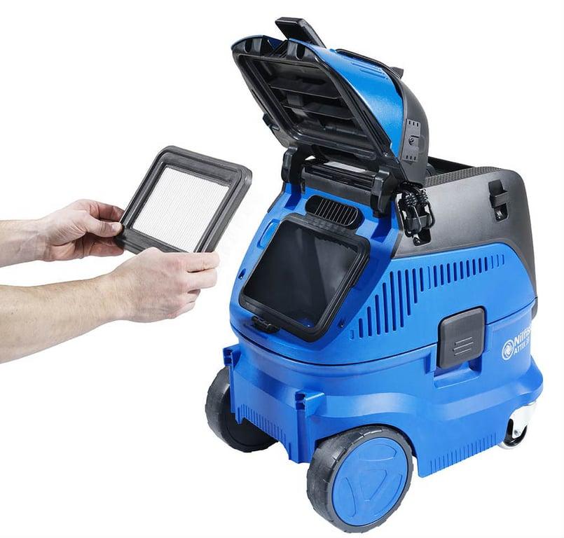 Nilfisk Attix 33-01 IC 240v Vacuum