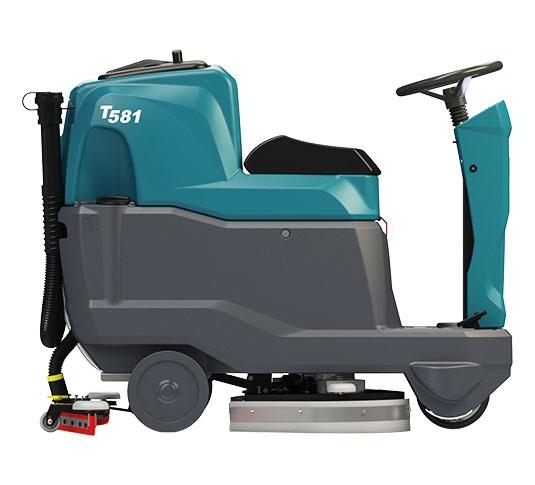 Tennant T581 Ride On Scrubber Dryer