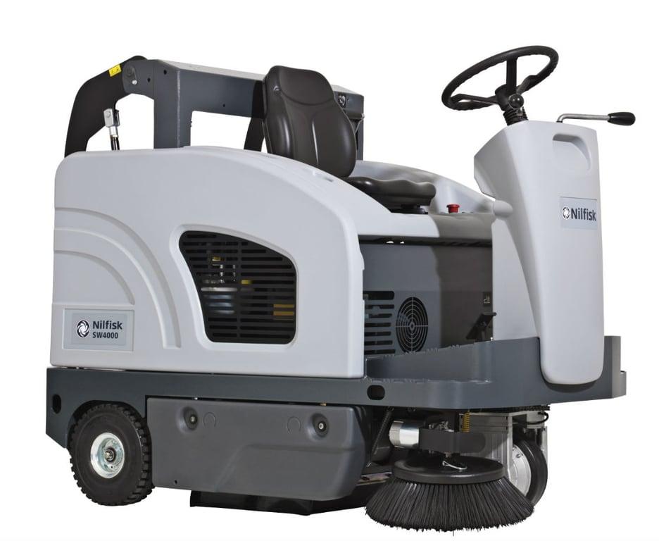 Nilfisk SW4000 Ride On Sweeper
