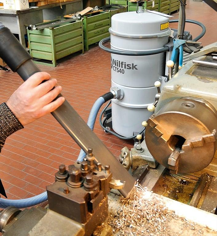 Nilfisk CTS40 MC Vacuum 415V