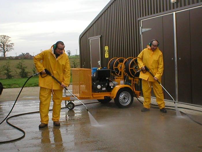 Commando® 3000 Trailer Mounted Pressure Washer