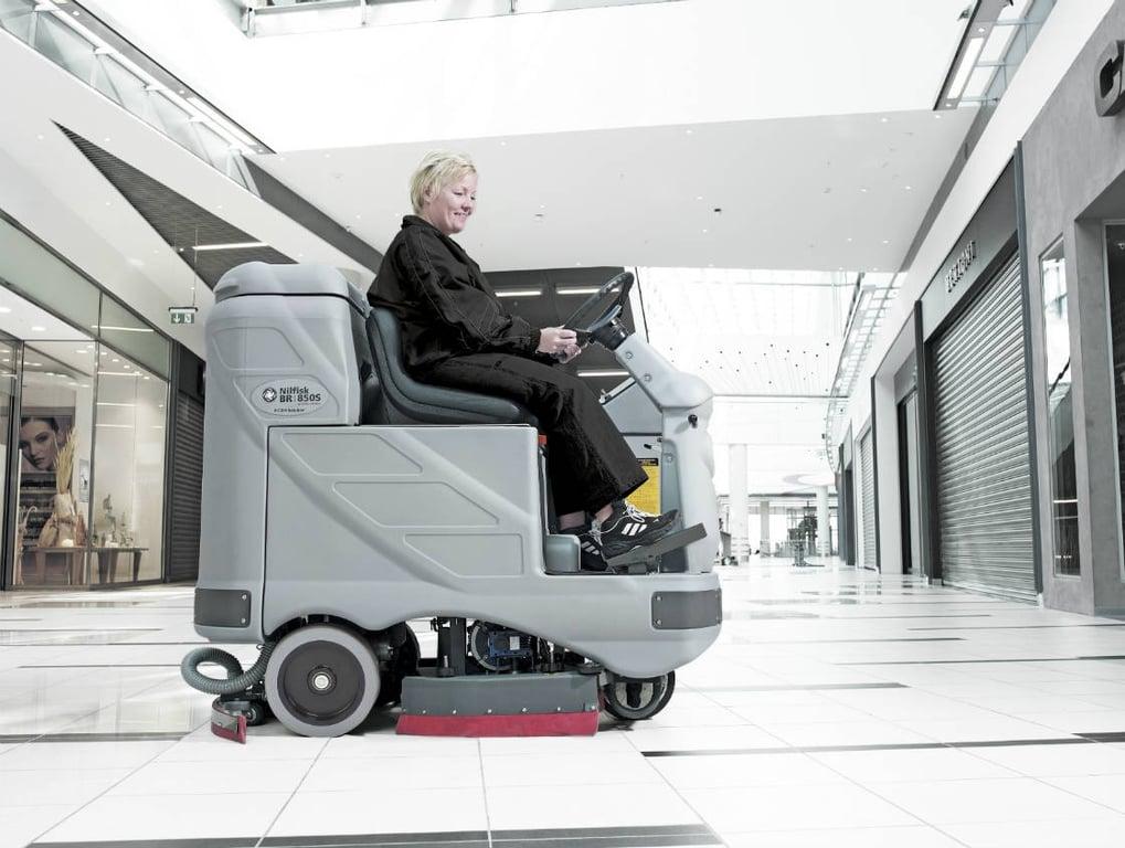 Nilfisk BR 850S X Ride On Scrubber Drier