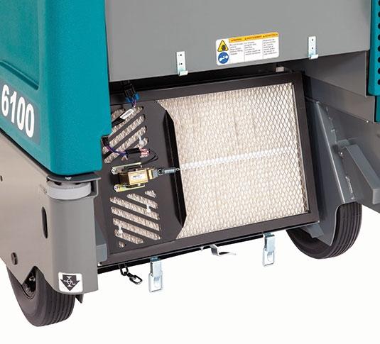 Tennant 6100 Ride On Sweeper