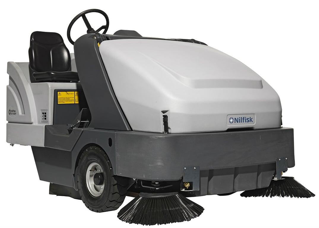 Nilfisk SR 1601 Ride On Sweeper