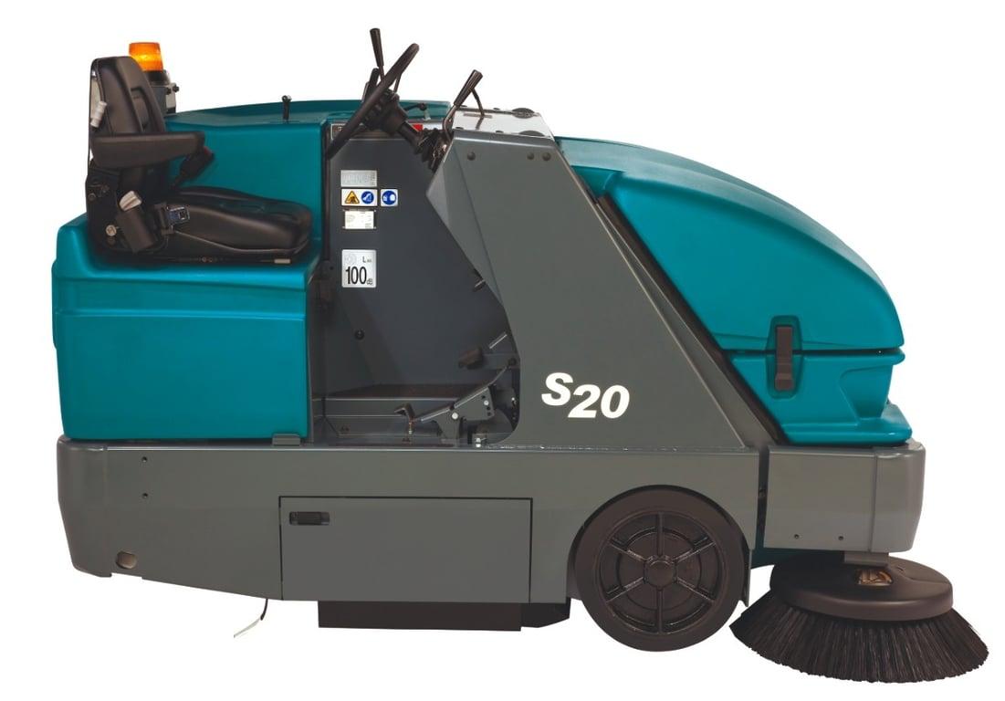 Tennant S20 Ride On Sweeper