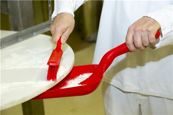 Vikan Hand Shovel 550mm