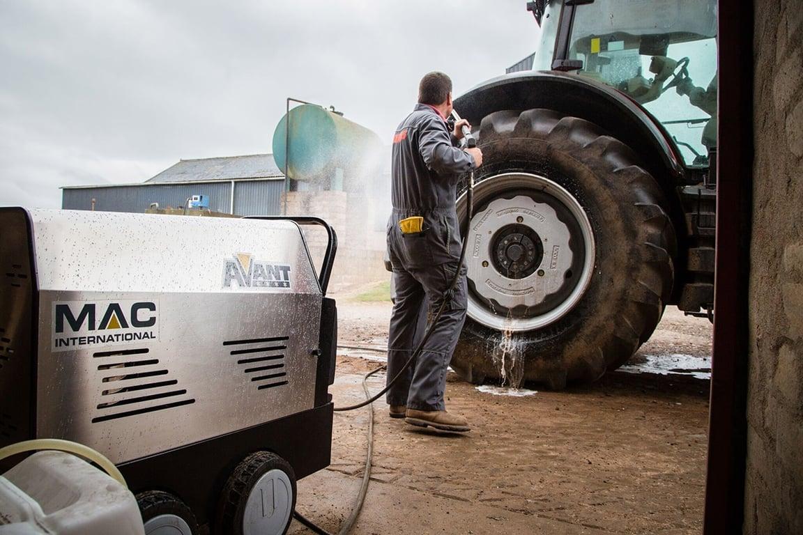MAC Avant Hot Mobile Pressure Washer 