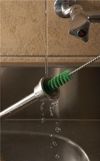 Vikan Medium Long Handle Tube Brush 20mm diameter