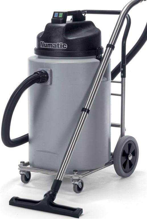 Numatic WVD2000DH 240v Wet Vacuum Cleaner
