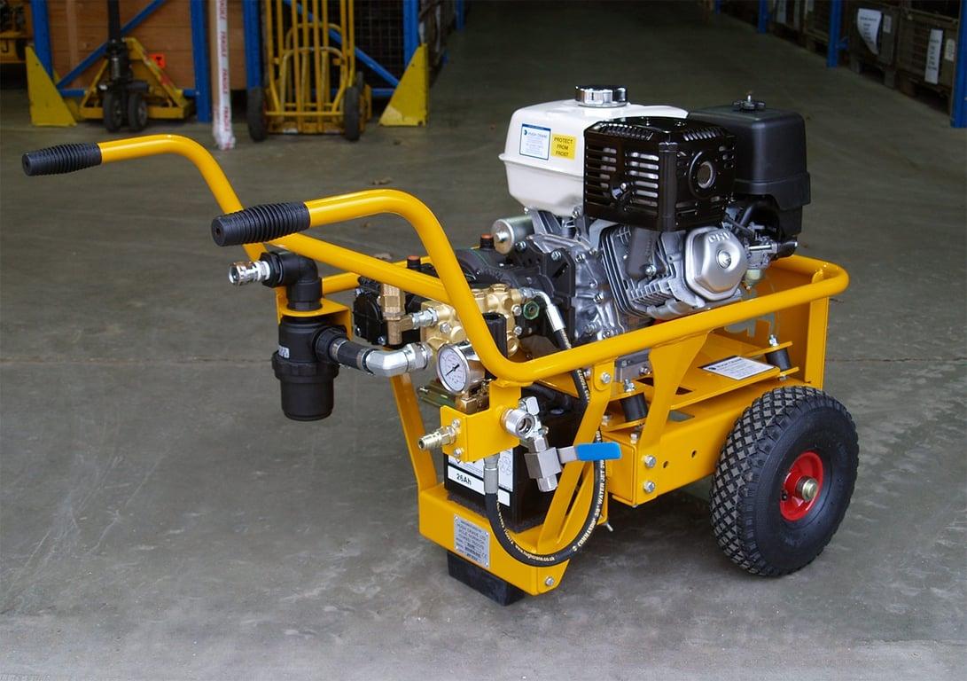 Commando 500P Barrow Mounted Petrol Pressure Washer