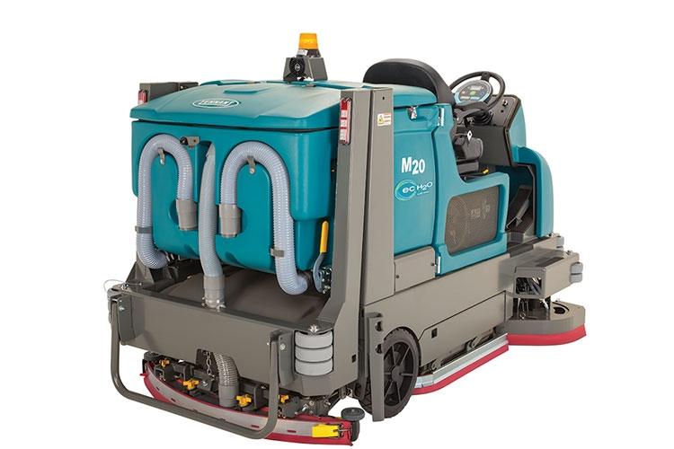 Tennant M20 Ride On Sweeper-Scrubber
