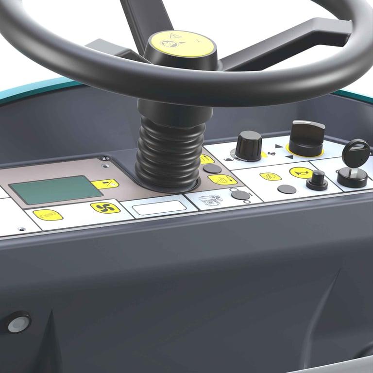 Tennant S780 Ride On Sweeper