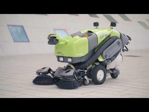 Green Machines 400 Outdoor Sweeper